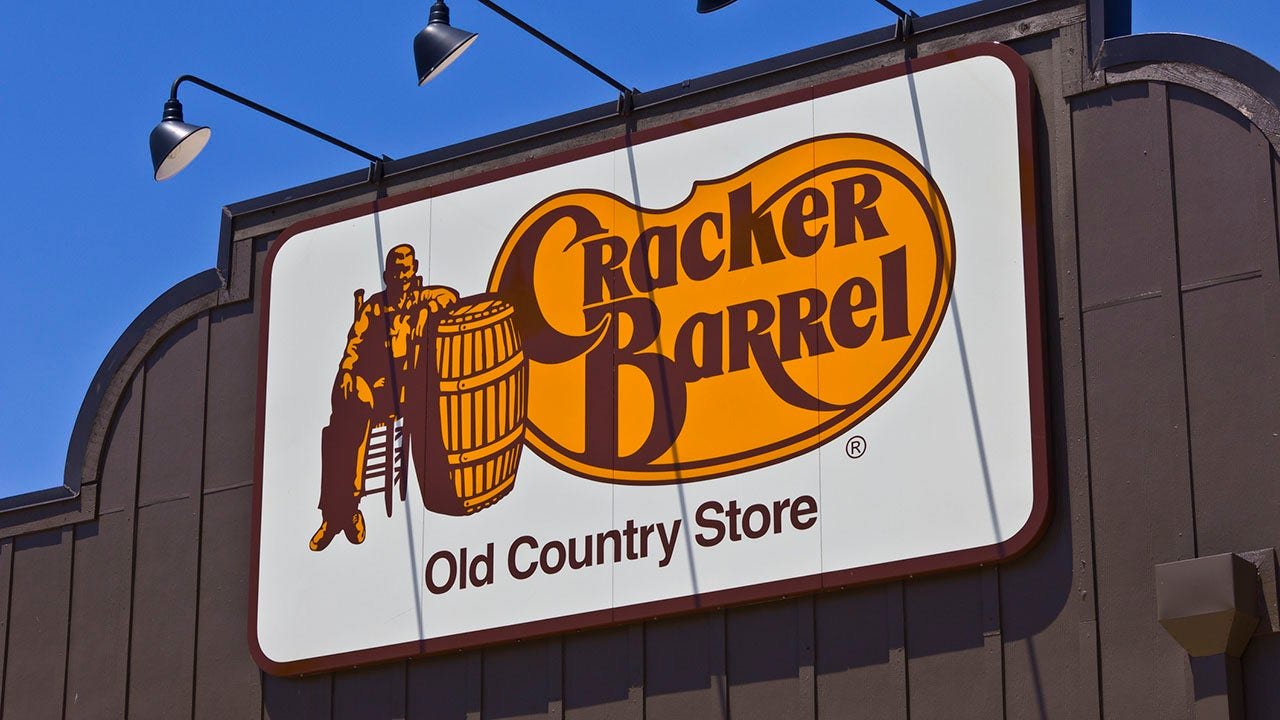Democrats join conservatives in slamming Cracker Barrel’s woke rebrand and more top headlines