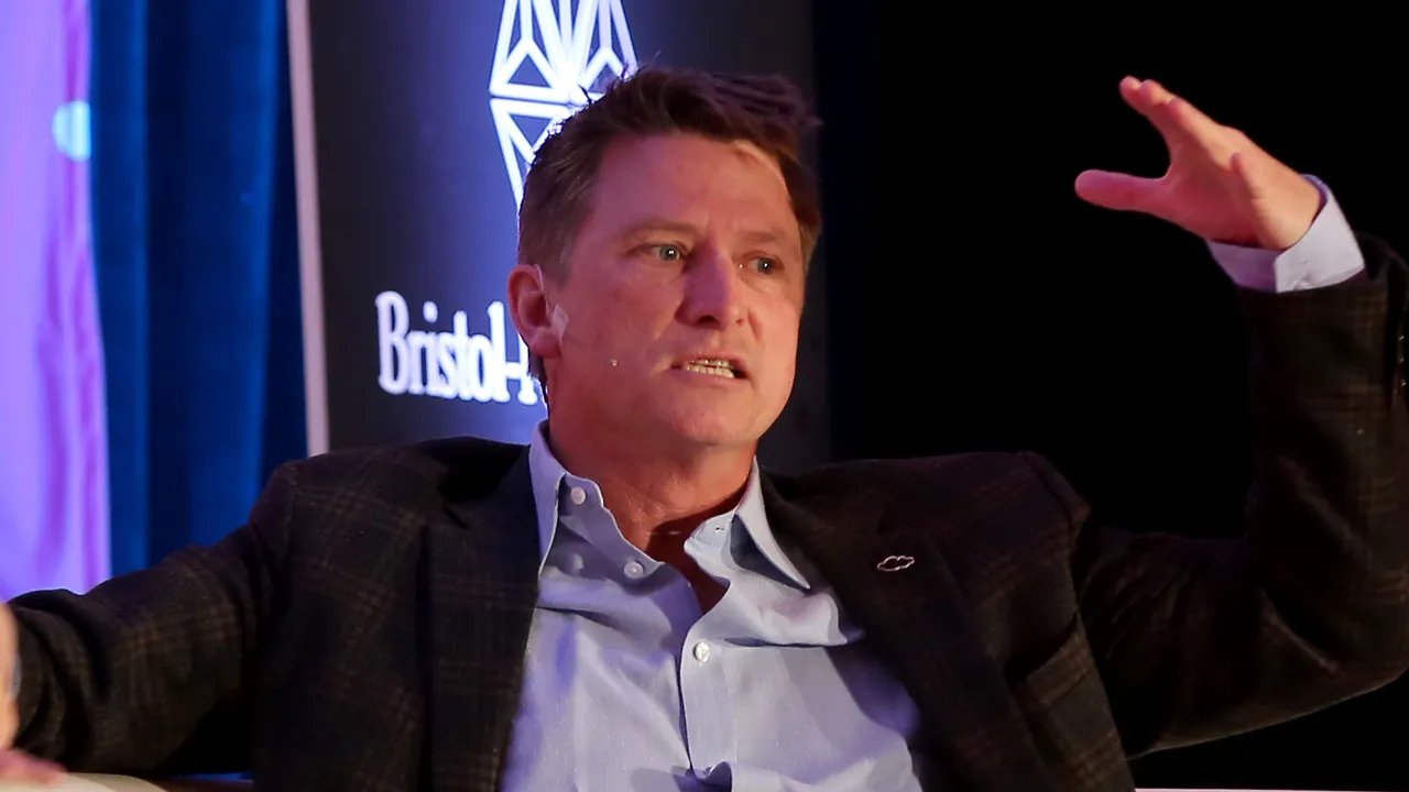 There’s a Bush dynasty revival as Jonathan Bush explores Maine gubernatorial bid