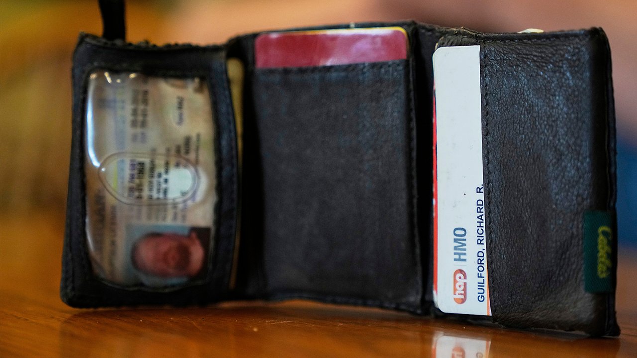 Minnesota mechanic finds Ford worker’s wallet lost 11 years ago under hood