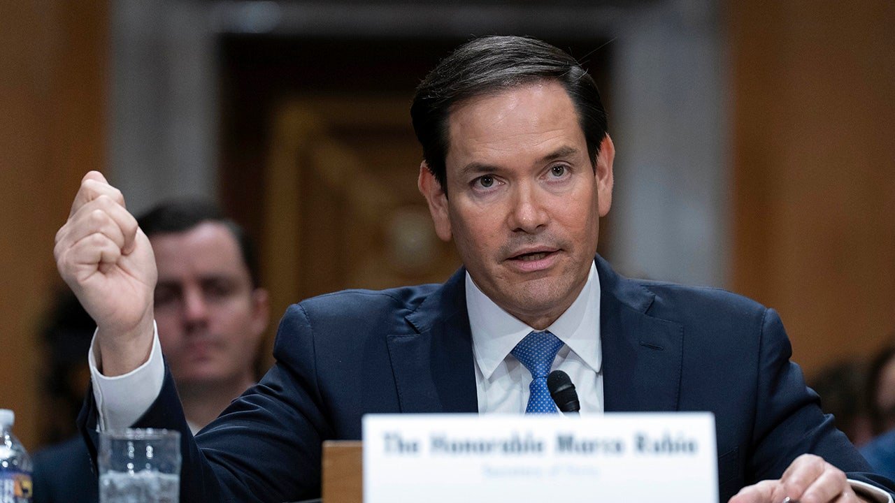Rubio slams ‘stupid media narrative’ in heated Face the Nation clash