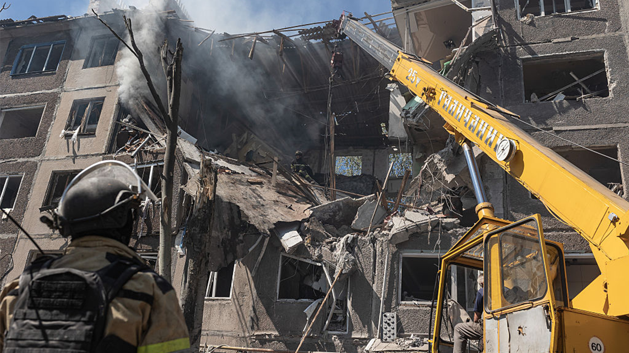 Russia strikes Ukraine energy sites during Zelenskyy-Trump White House talks